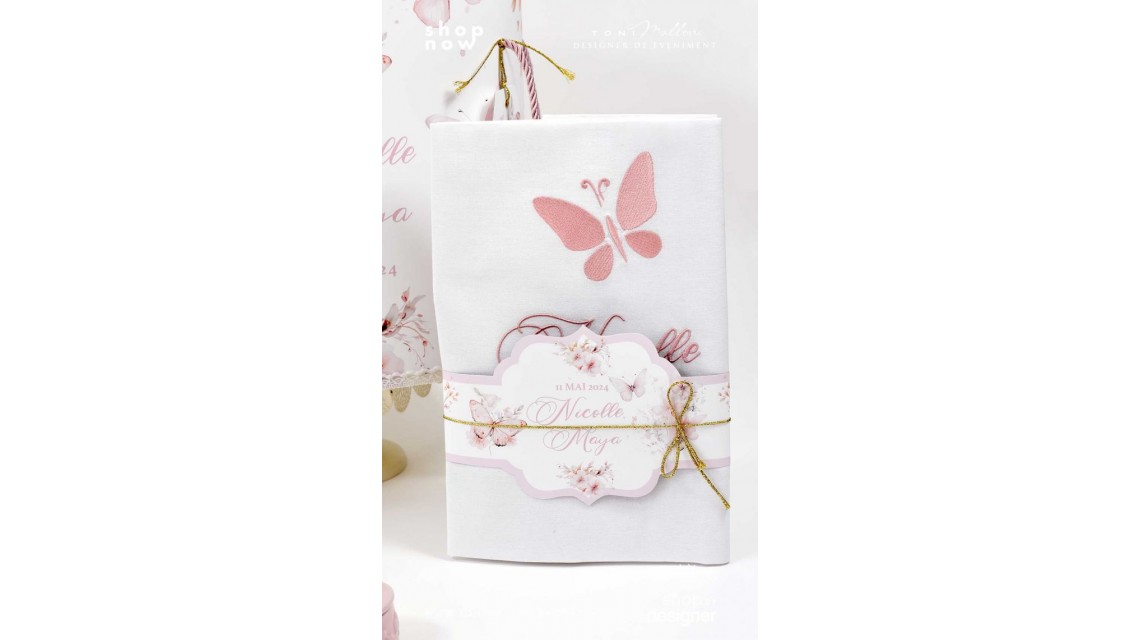 Trusou botez alb cu fluturi si flori roz pastel brodat 5